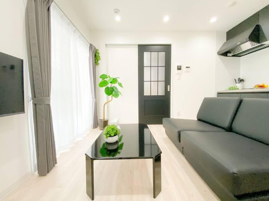 Residential Hotel Glitter Usjまで1駅5分 Osaka Bilik gambar